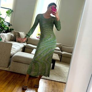 Vintage knit Italian long sleeve slinky dress